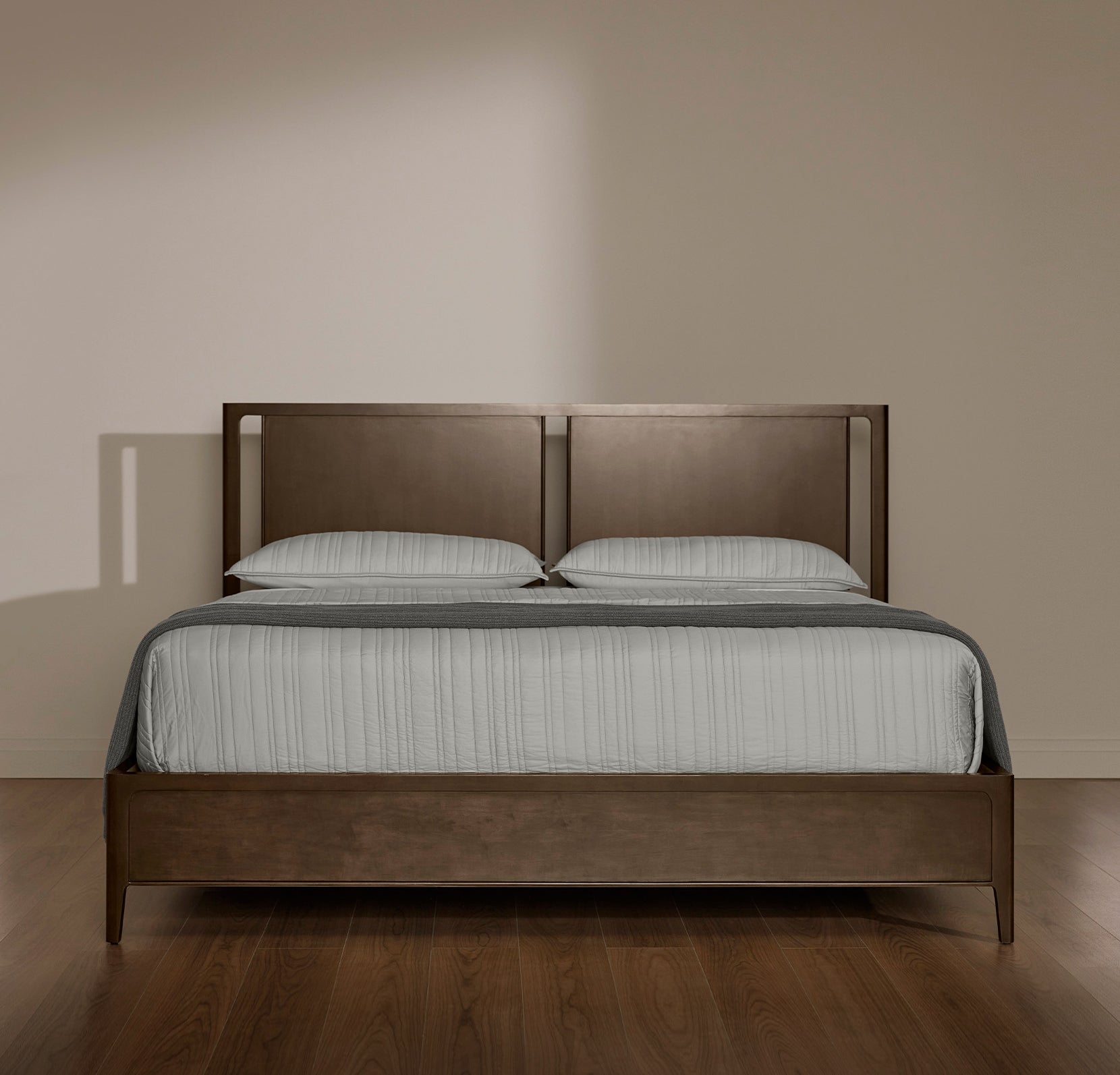 Wood Frame Bed in Espresso