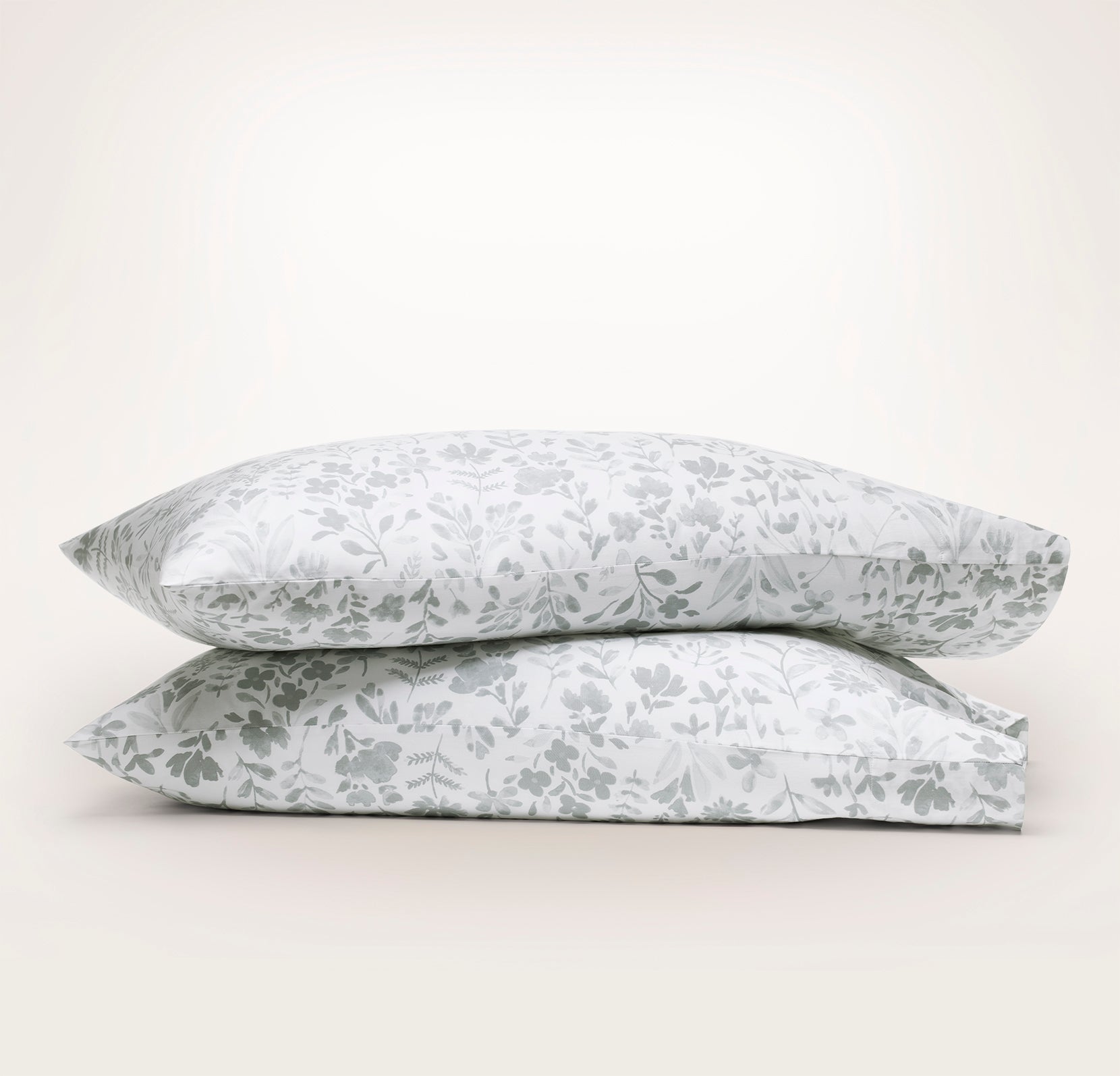 Signature Hemmed Pillowcase Set in Shore Botanical