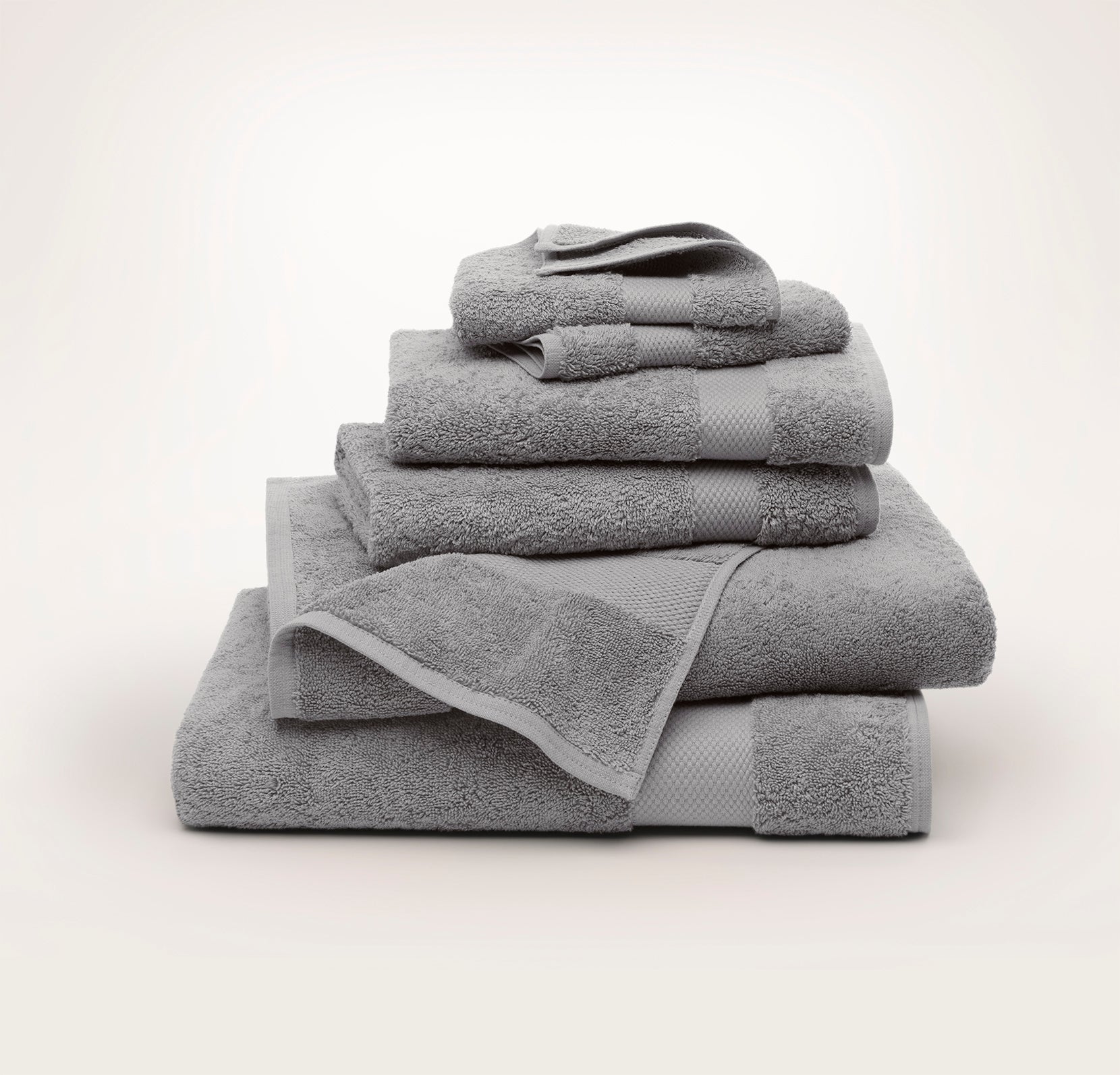 Plush Bath Towel Set in Stone